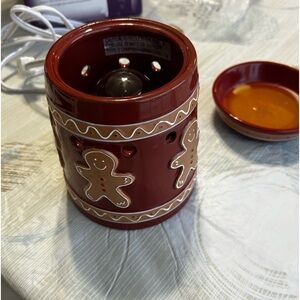 Scentsy Gingerbread Warmer